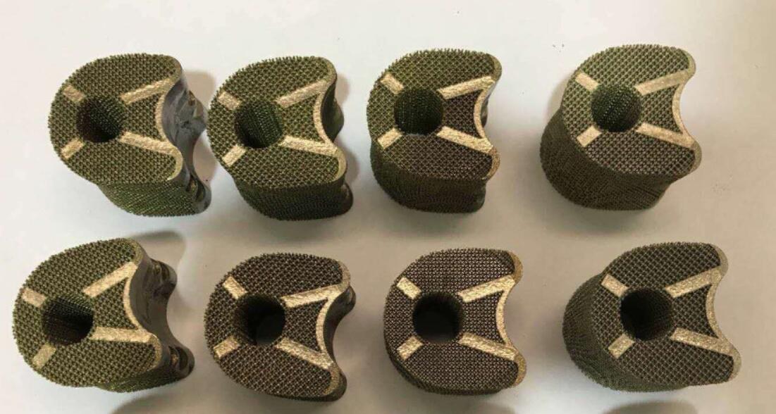 1662642990310120.jpg 220.jpg